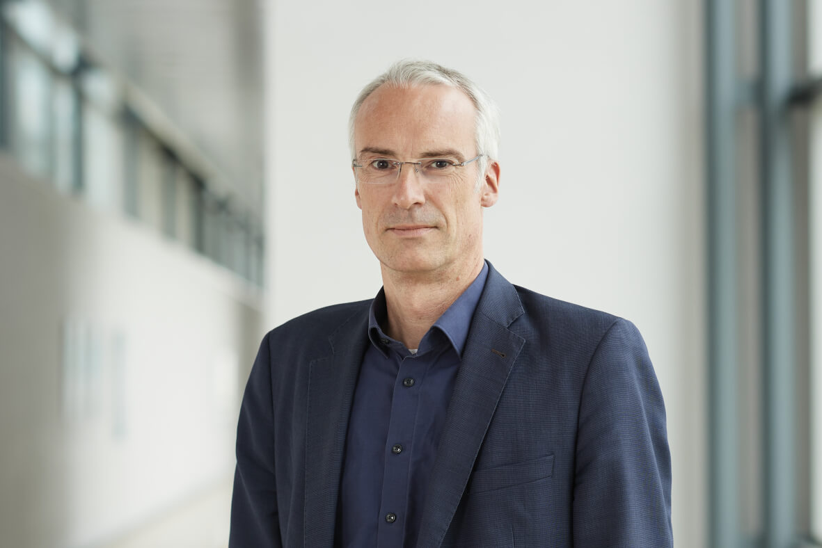 Dr.med.vet.Matthias May