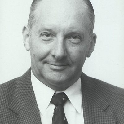 Dr.med.vet. Walter Stahl Tierarzt