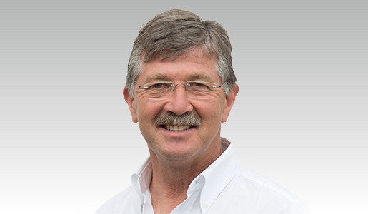 Dr. med. vet. Bernd Biesinger Tierarzt
