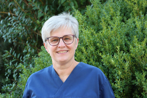 Dr. med. vet. Elisabeth Mayer Tierärztin