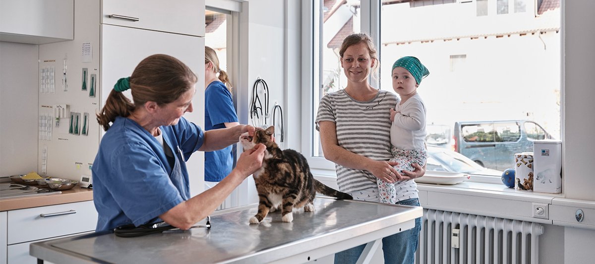 Dr.med.vet. Sabine Kiefer Tierärztin