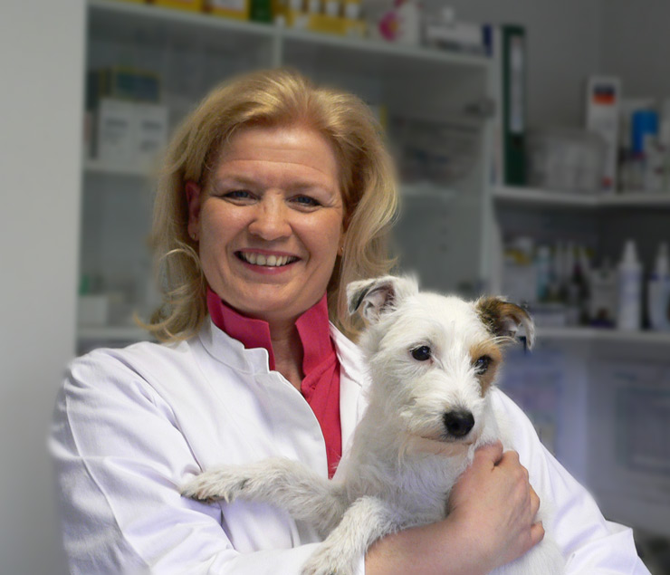 Dr.med.vet. Corinna Pyczak Tierärztin