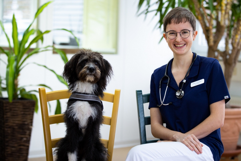Dr.med.vet. Laura Starker Tierärztin