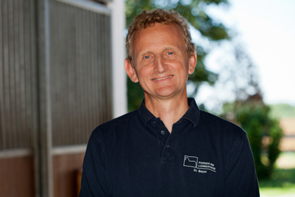 Dr.med.vet. Marcus Bayer Pferdeklinik