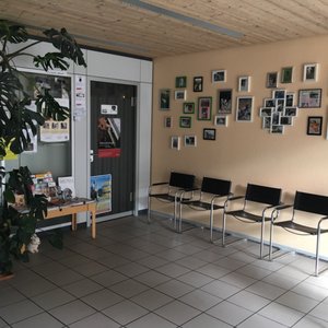 Dr.med.vet. Roland Erath Tierklinik