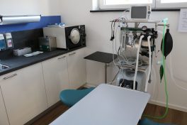 Tierarztpraxis Aschau - Dr. Christine Schneikart