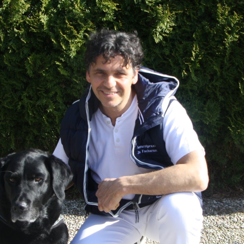Dr.med.vet. Matthias Facharani Tierarzt
