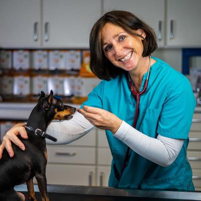 Dr. med. vet. Isabell Knoll