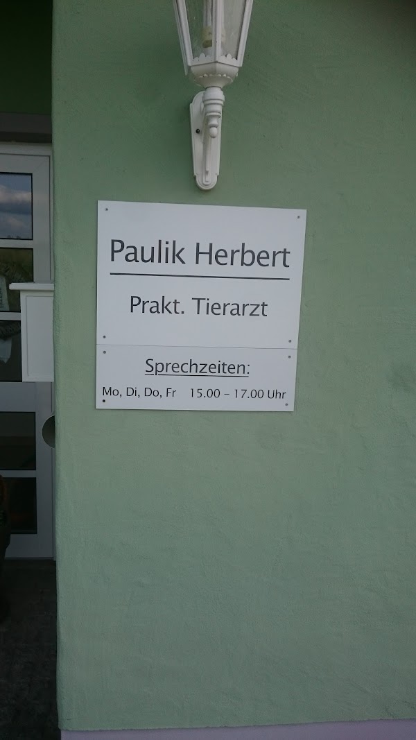 Herbert Paulik Tierarzt