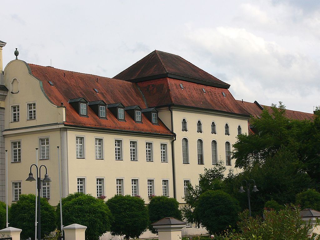 Tierärztliche Klinik Kurzeichet