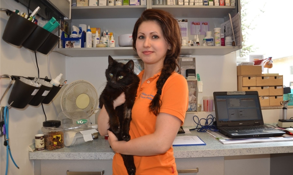 Dr.med.vet. Martina Löffelmann Tierärztin