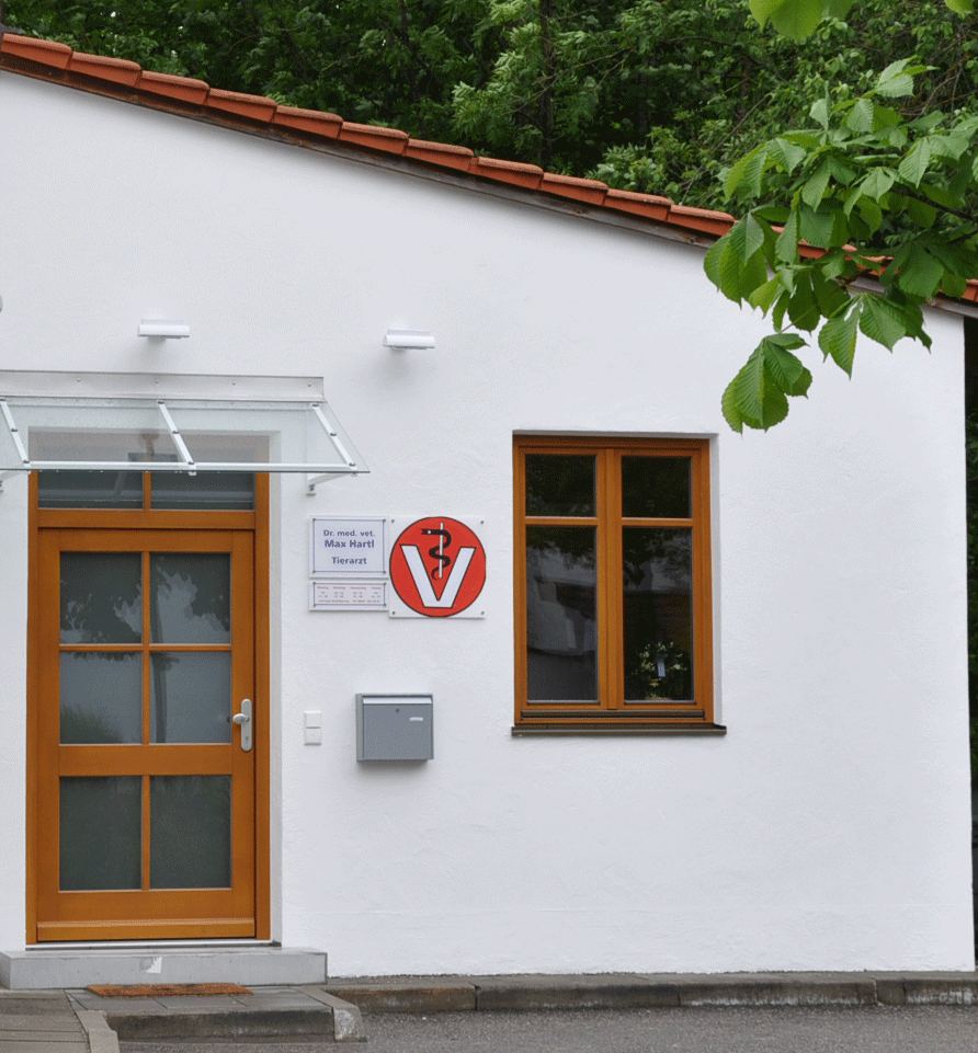 Dr.med.vet. Max Hartl Tierarzt