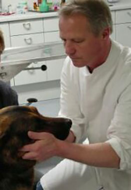 Dr.med.vet. Eugen Weiß Tierarzt