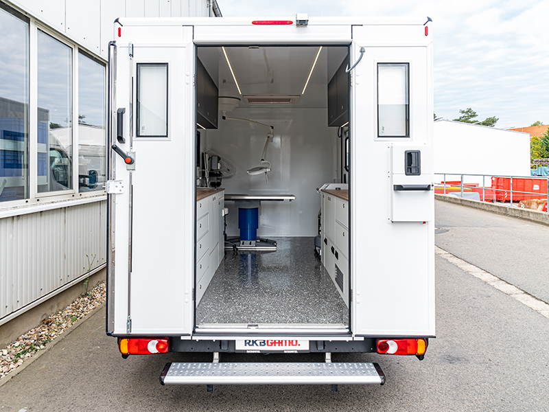 Mobile Tierarztpraxis Stein | Kleintier-Mobil | Tierarzt