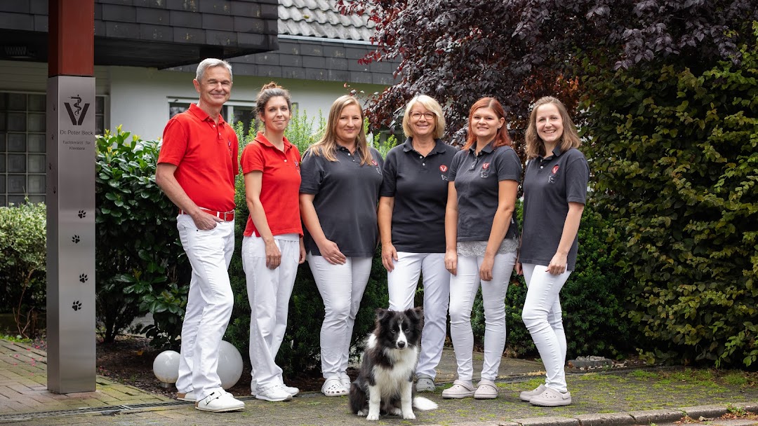 Tierarzt Beck Rossach, Dr. Peter Beck - Fachtierärztliche Praxis für Kleintiere