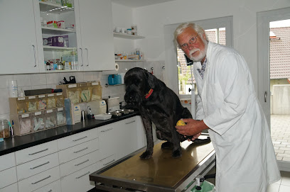 Dr. Dirk Lellbach, prakt. Tierarzt