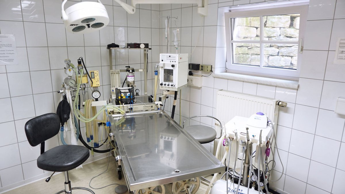 Dr.med.vet. Ulrich Barz Tierärztliche Klinik