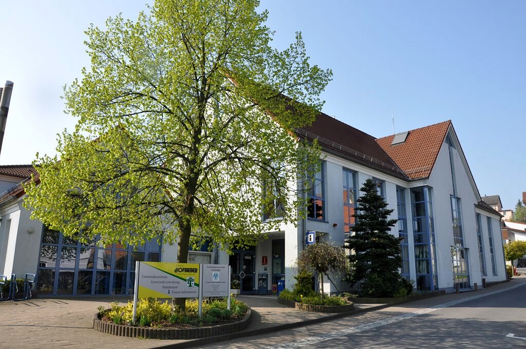 Tierklinik Stadtsteinach Evidensia GmbH (Bereitschaftszeiten siehe Website)